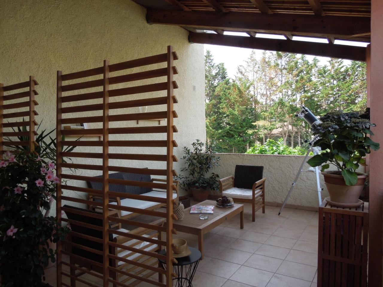 Le Clos Des Arbousiers Linguizzetta Exterior photo